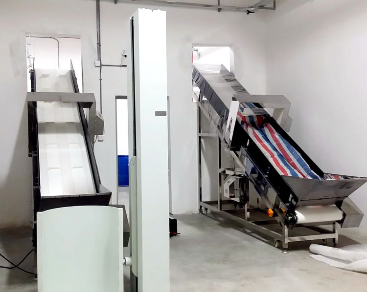 1561379683230440.jpg 特百惠上料金檢機(jī)1.jpg